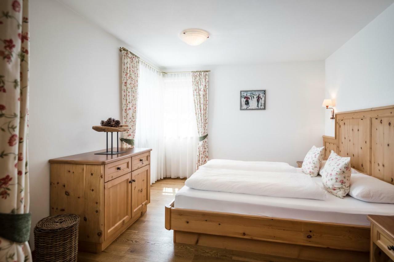 Piculin Alpin Apartments San Martino in Badia Exterior foto